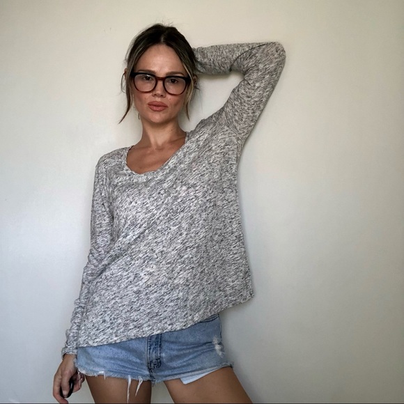 Michael Stars V Neck Long Sleeve Tee Heather Gray